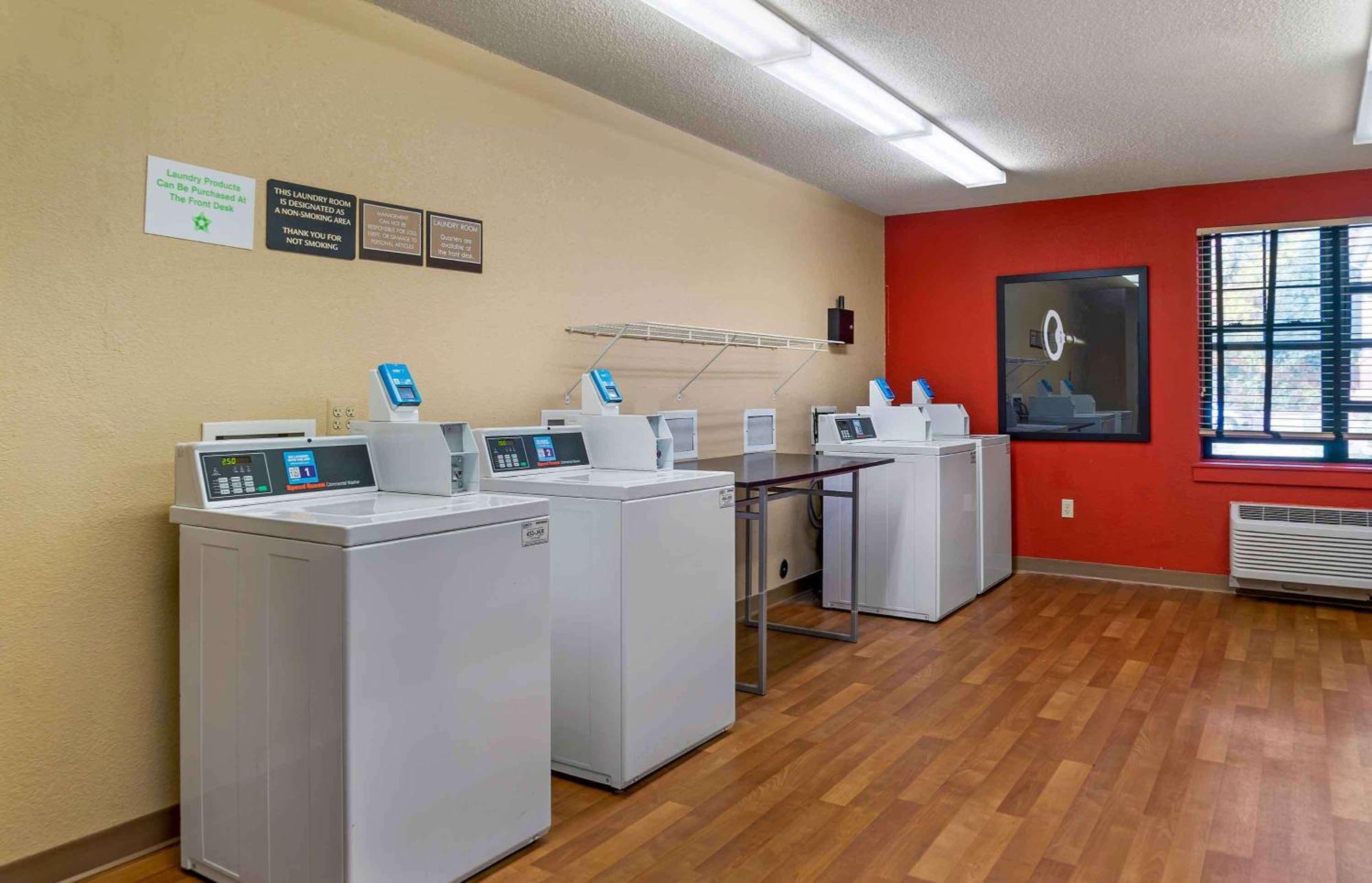 Extended Stay America Select Suites - Detroit - Novi - Haggerty Road Northville Dış mekan fotoğraf