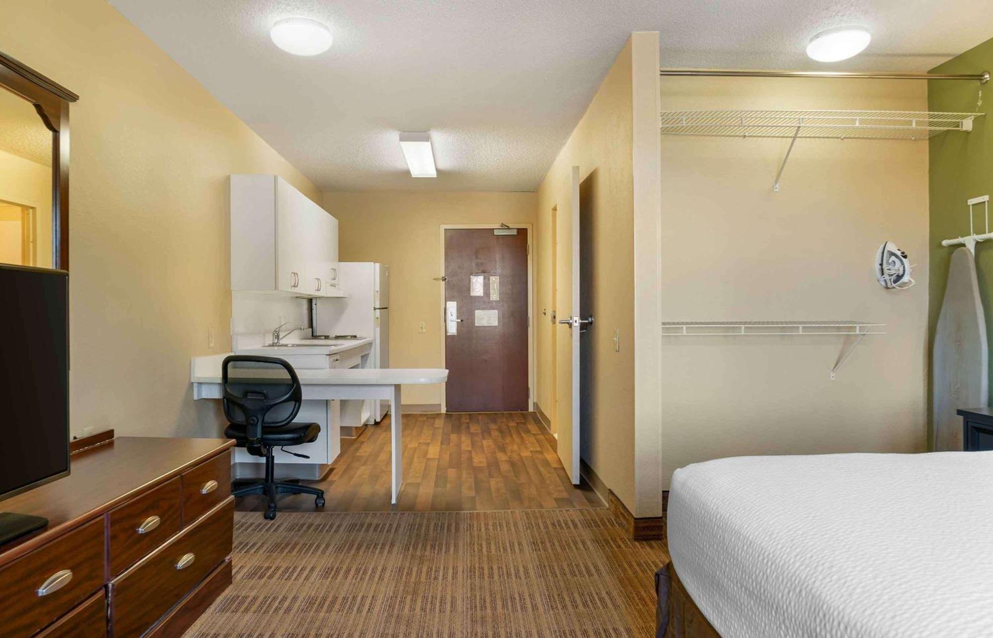 Extended Stay America Select Suites - Detroit - Novi - Haggerty Road Northville Dış mekan fotoğraf